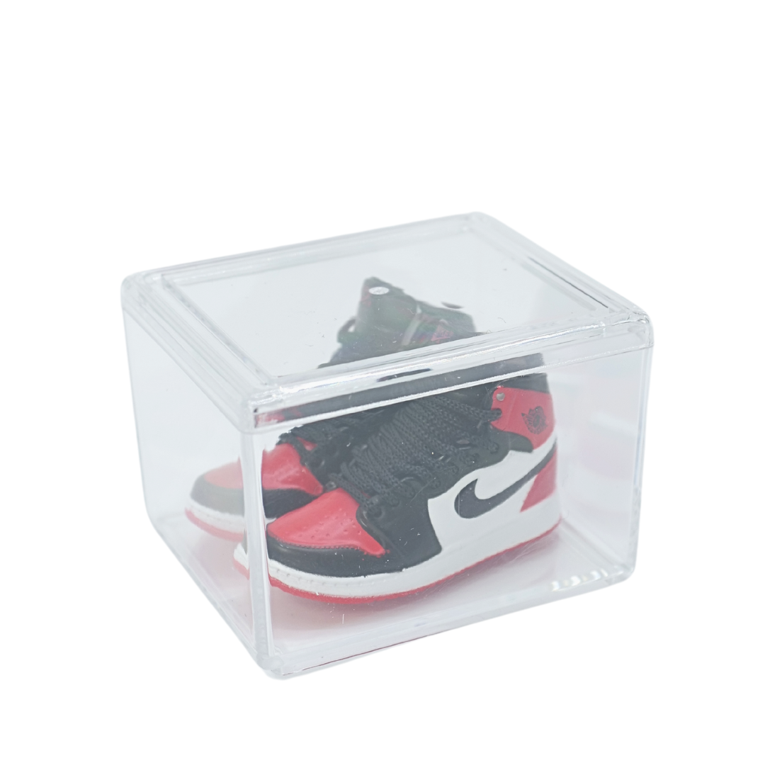 Miniature Sneakers - Nike Air Jordan 1 Retro High Bred Toe